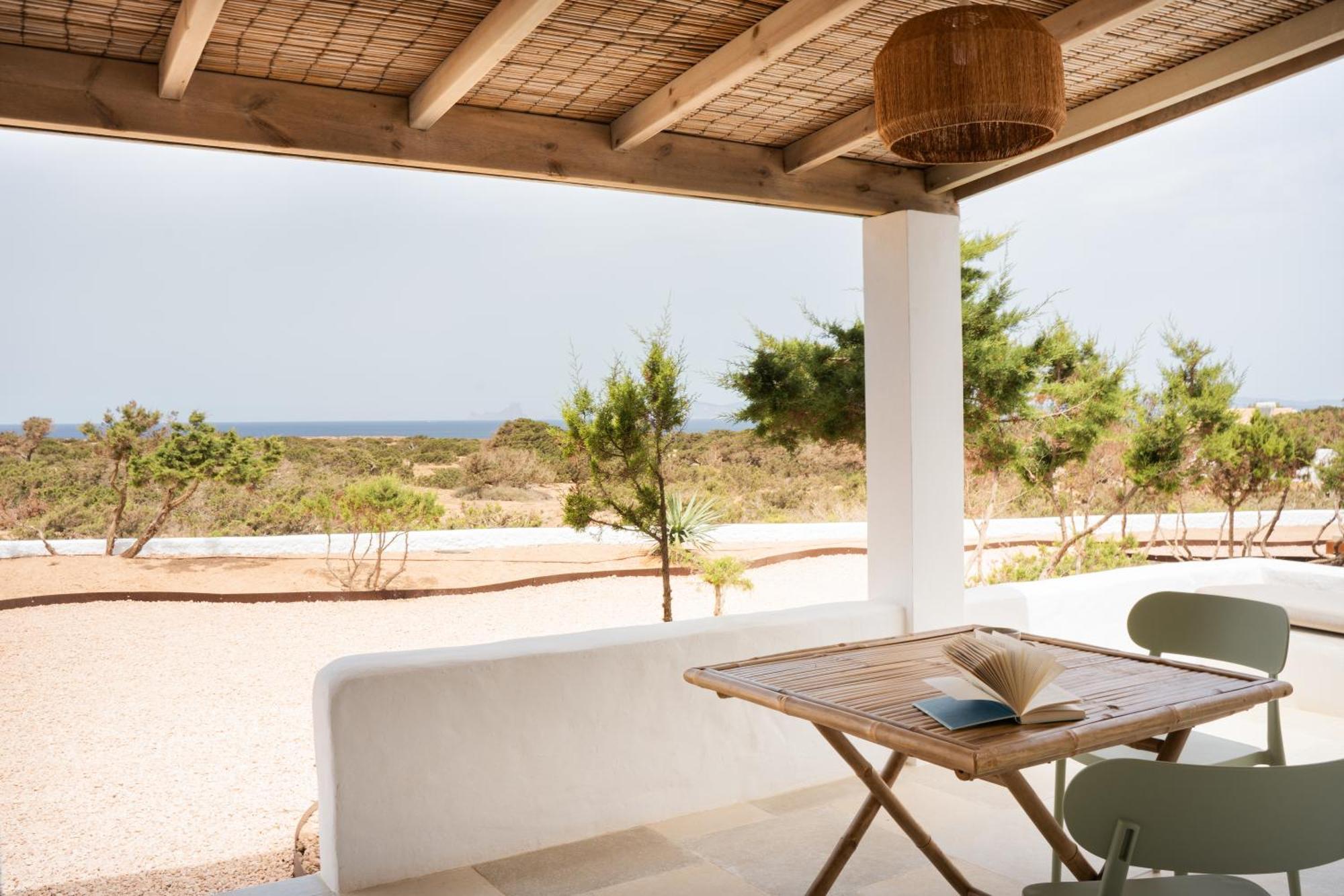 Apartamentos Punta Rasa Cala Saona Zewnętrze zdjęcie