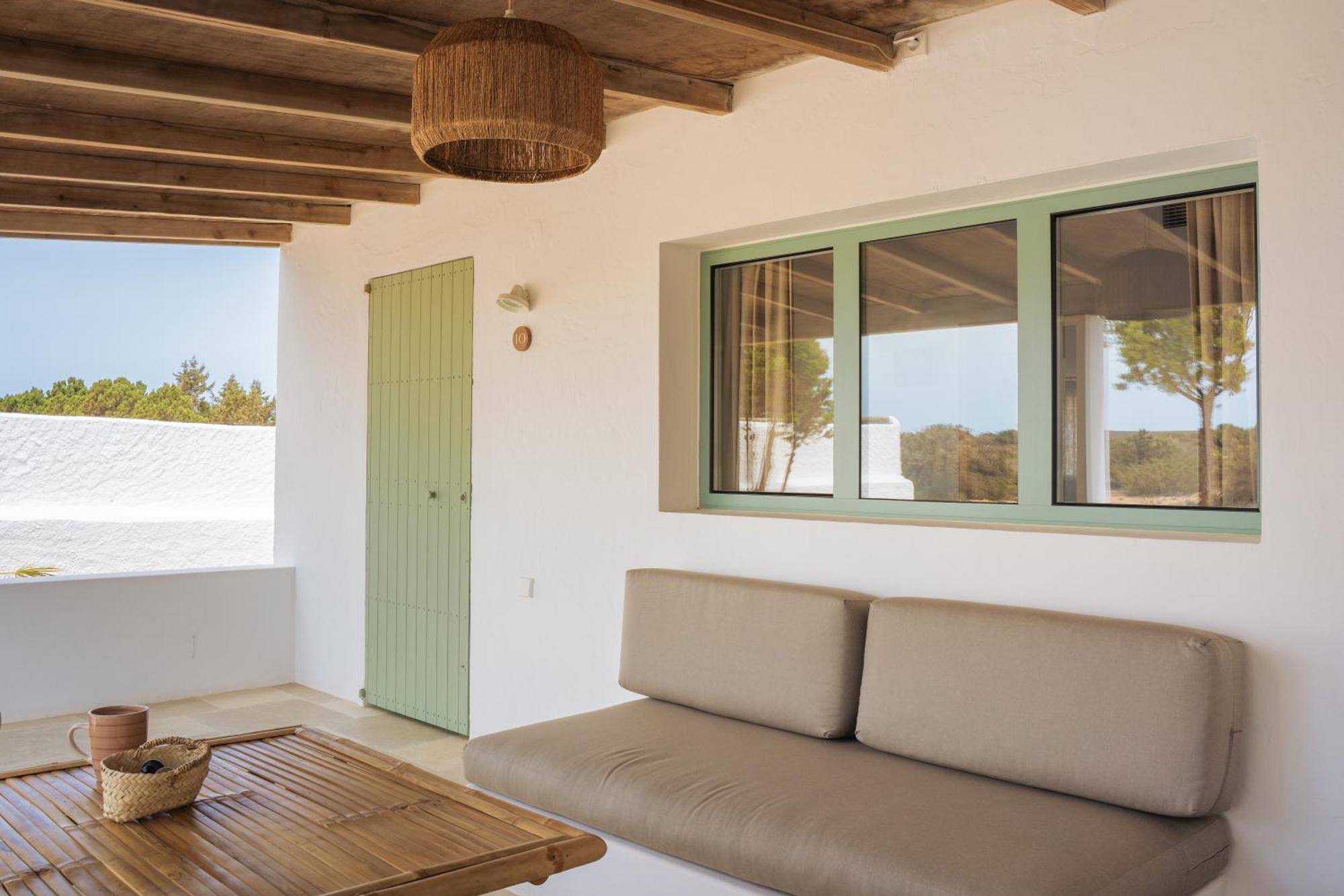 Apartamentos Punta Rasa Cala Saona Zewnętrze zdjęcie