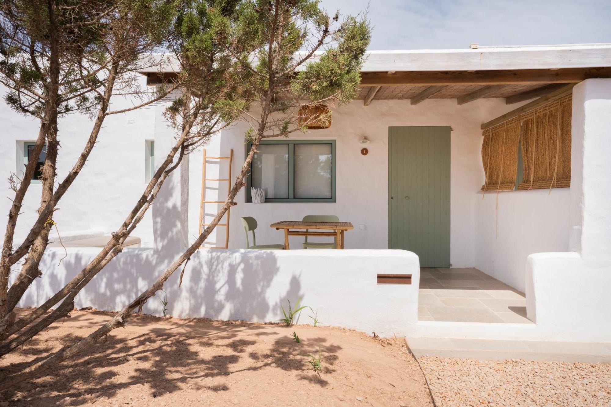 Apartamentos Punta Rasa Cala Saona Zewnętrze zdjęcie